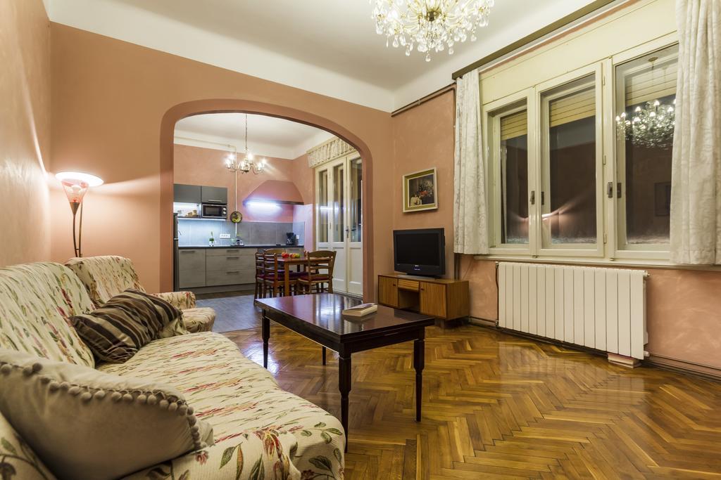 Spacious & Smart Center Apartment PUY Exterior foto