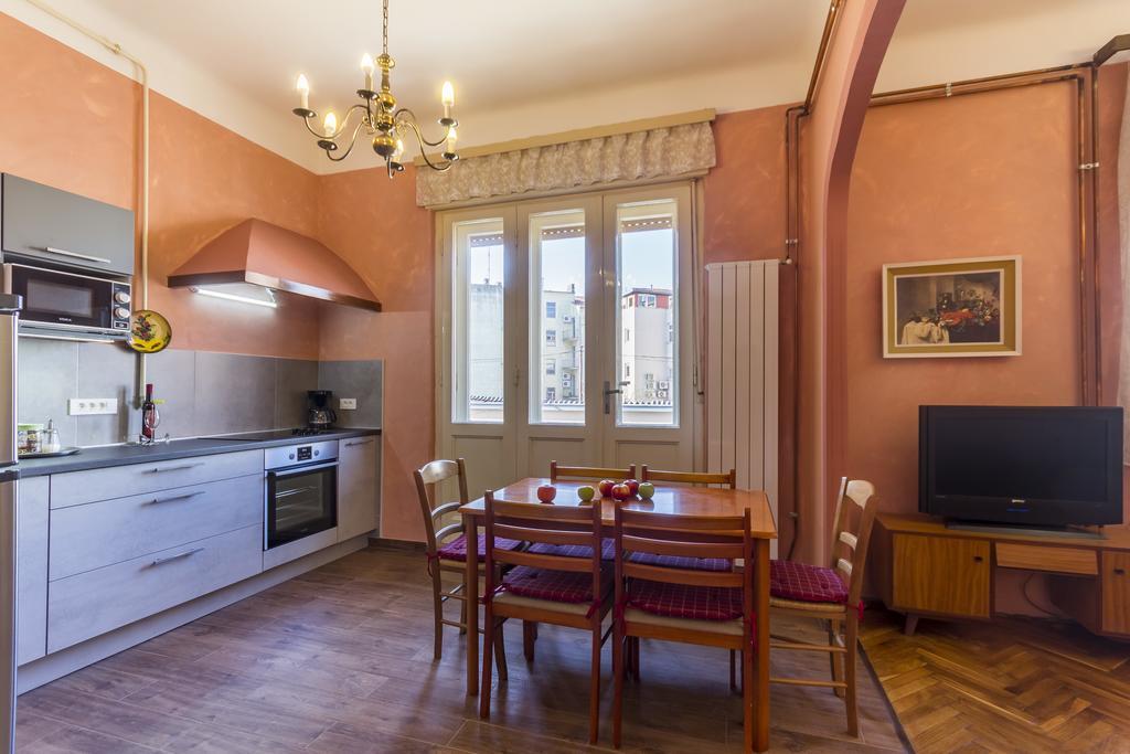 Spacious & Smart Center Apartment PUY Exterior foto